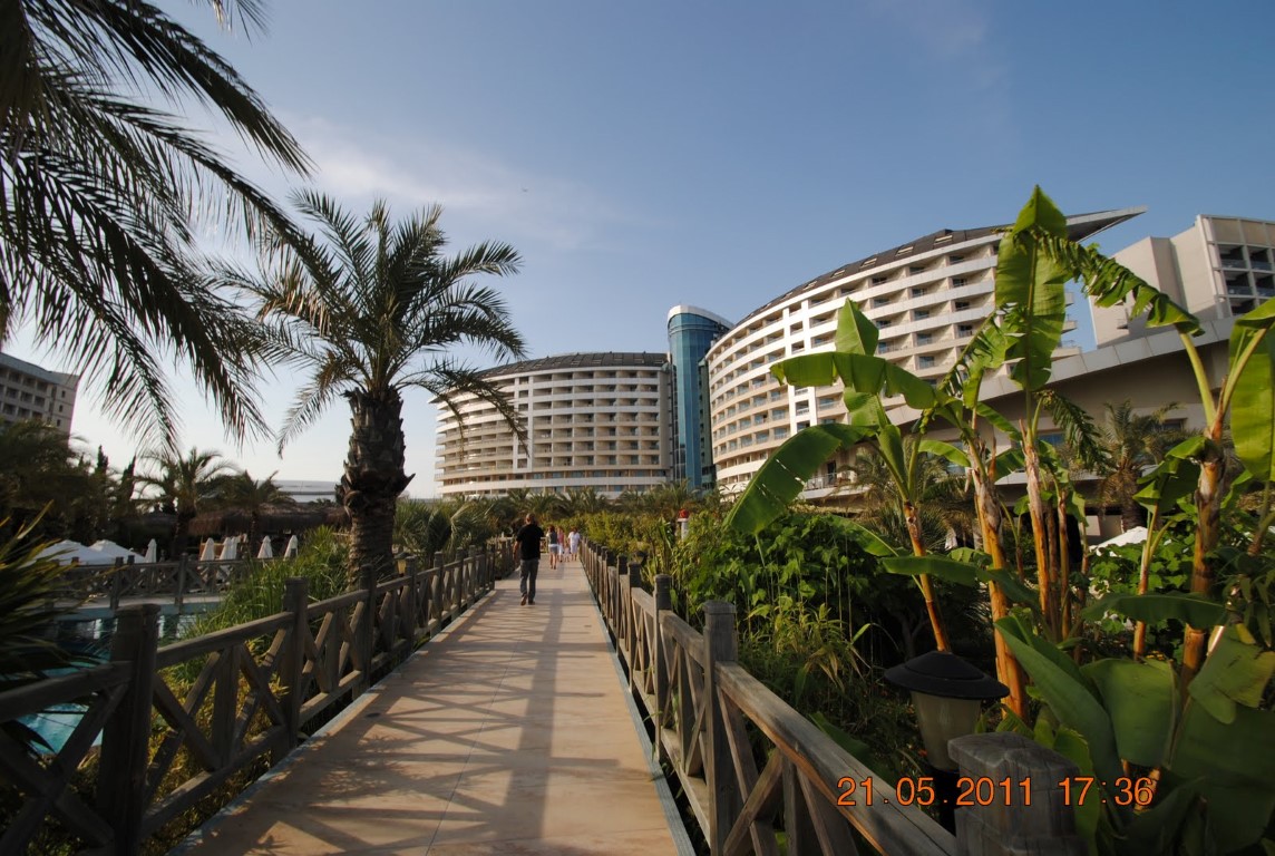 imagini hotel ROYAL WINGS LARA